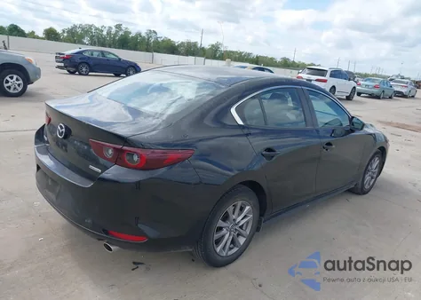 2022 Mazda Mazda3 2.0 из США, поврежденный, VIN JM1BPAA73N1500046